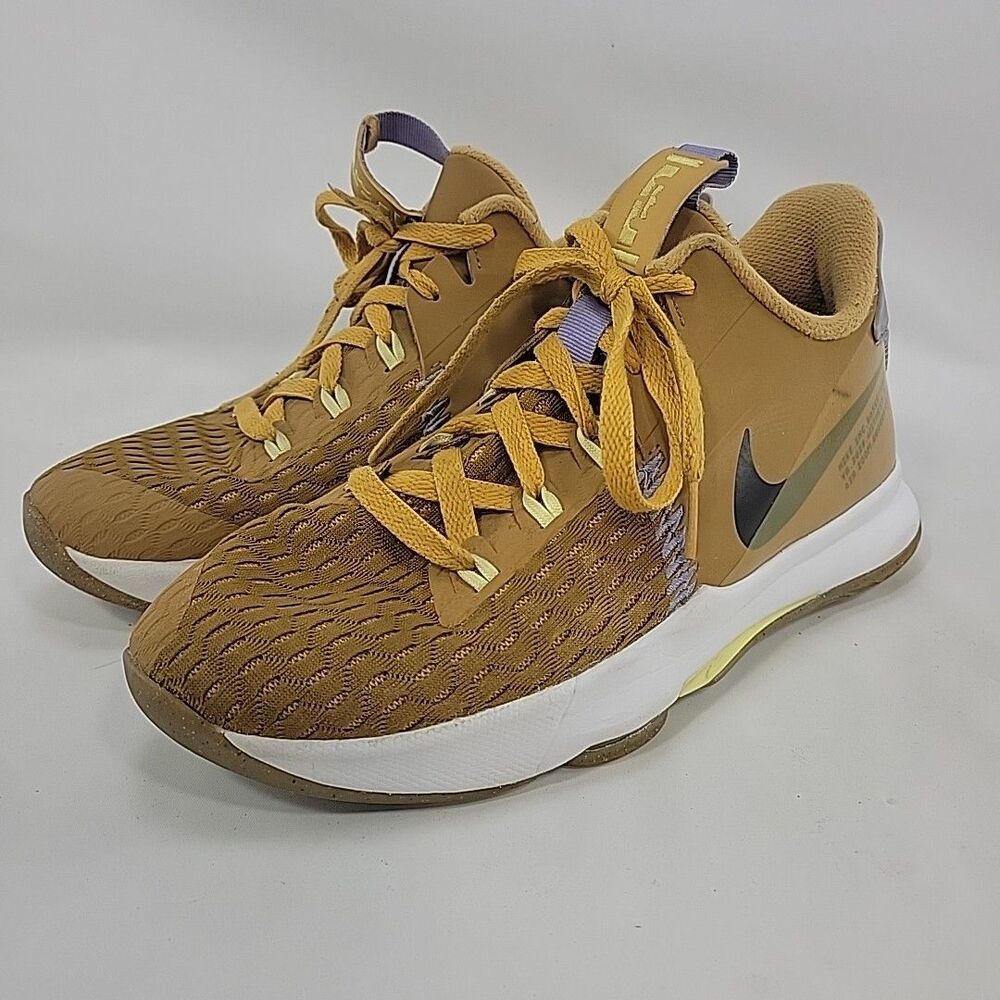 NIKE LeBron Witness 5 Sneaker Basketball Shoe CT4629-700 Wheat/Velvet | 7Y